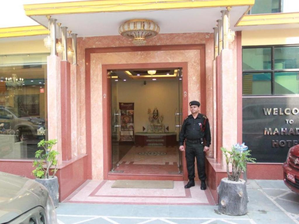 Mahadev Hotel Kathmandu Exterior photo