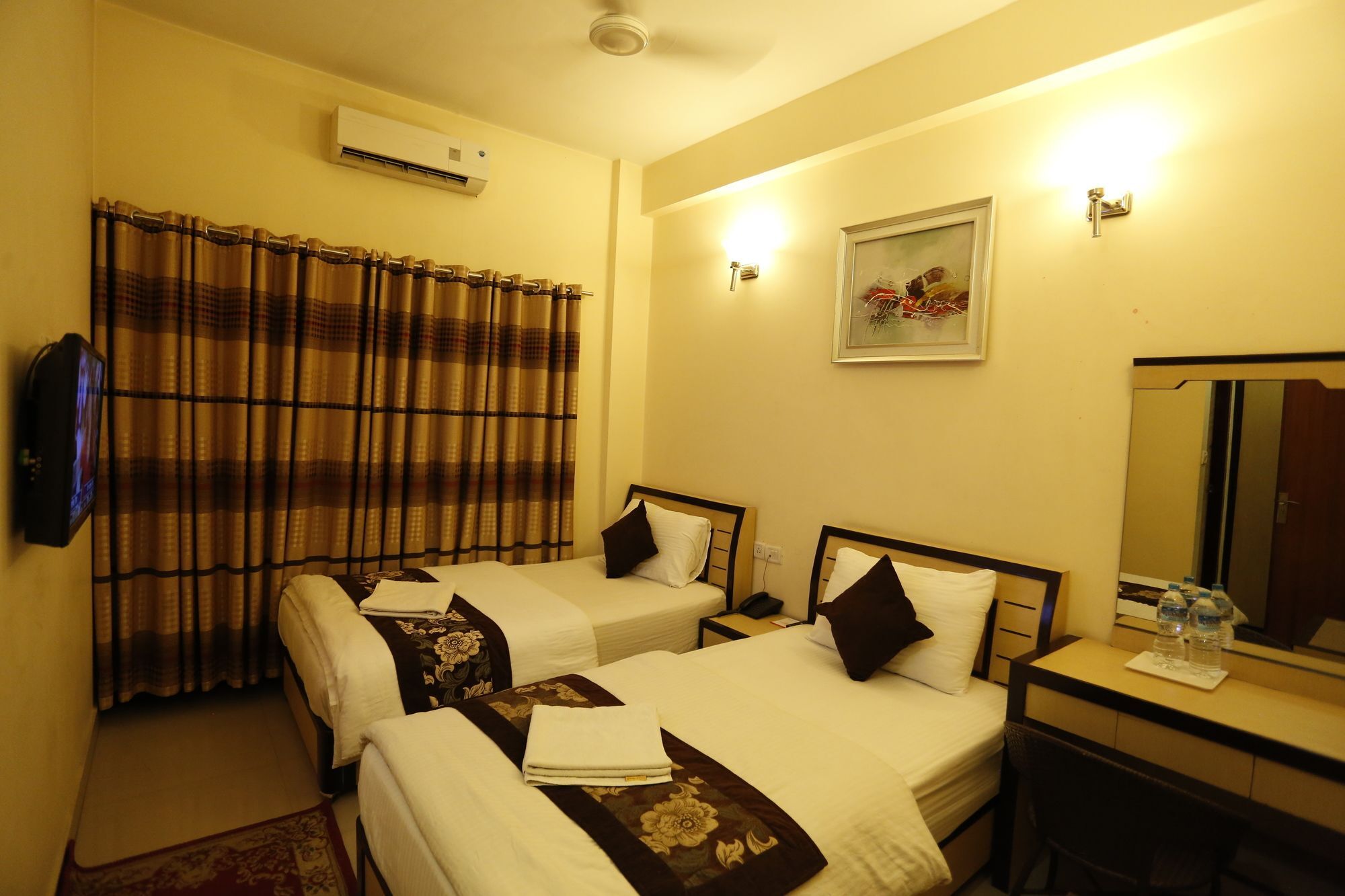 Mahadev Hotel Kathmandu Exterior photo